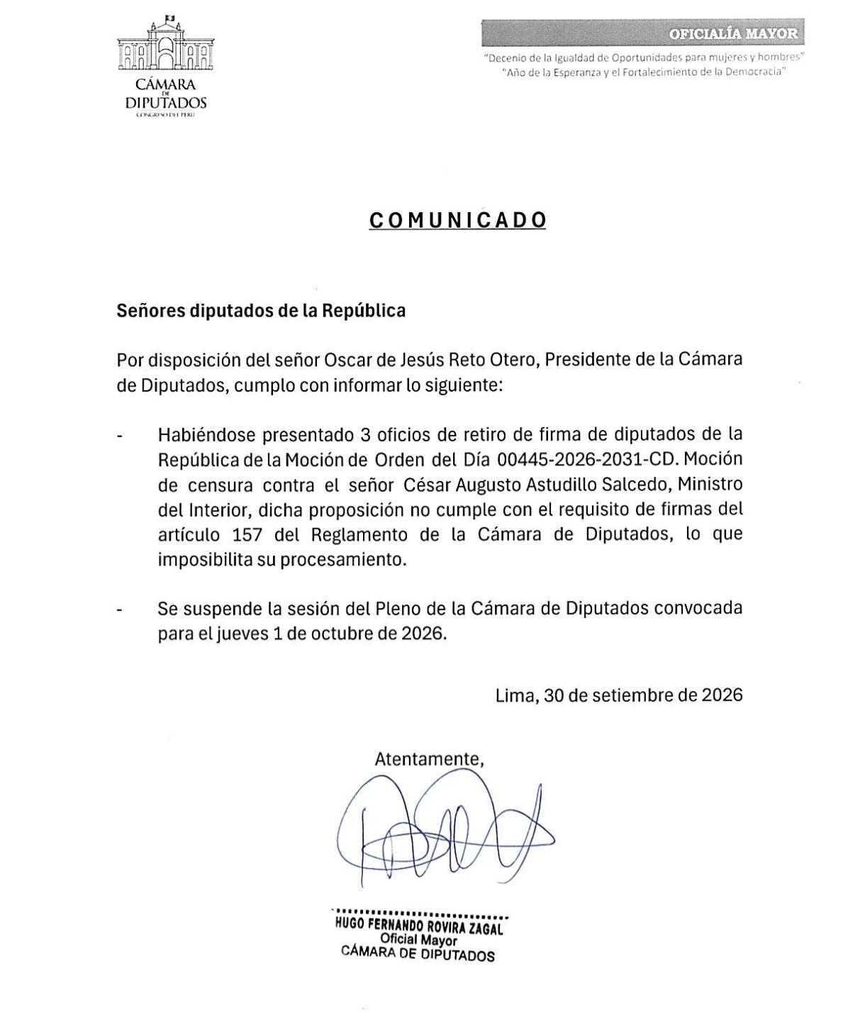 El comunicado de la Cámara de Diputados de Perú anuncia la suspensión de la sesión plenaria sobre la moción de censura contra el ministro César Astudillo.