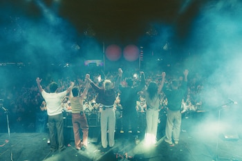 La selección de diez temas en el setlist incluyó éxitos como 'Faltas Tú', 'Cómo Te Atreves', 'Amor con Hielo' y 'No Se Va' - crédito cortesía Morat