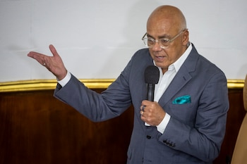 Jorge Rodríguez pidió a la comisión legislativa encargada de seleccionar nuevos magistrados que adapte el proceso a la nueva estructura (EFE/ Miguel Gutiérrez)