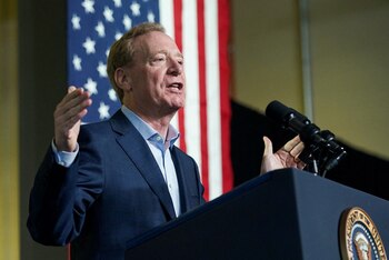 El presidente de Microsoft, Brad