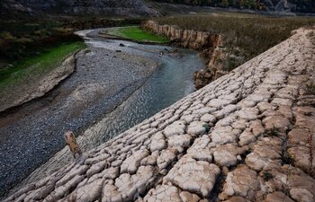 Los embalses de agua están a su 82,35 % de capacidad (Reuters)