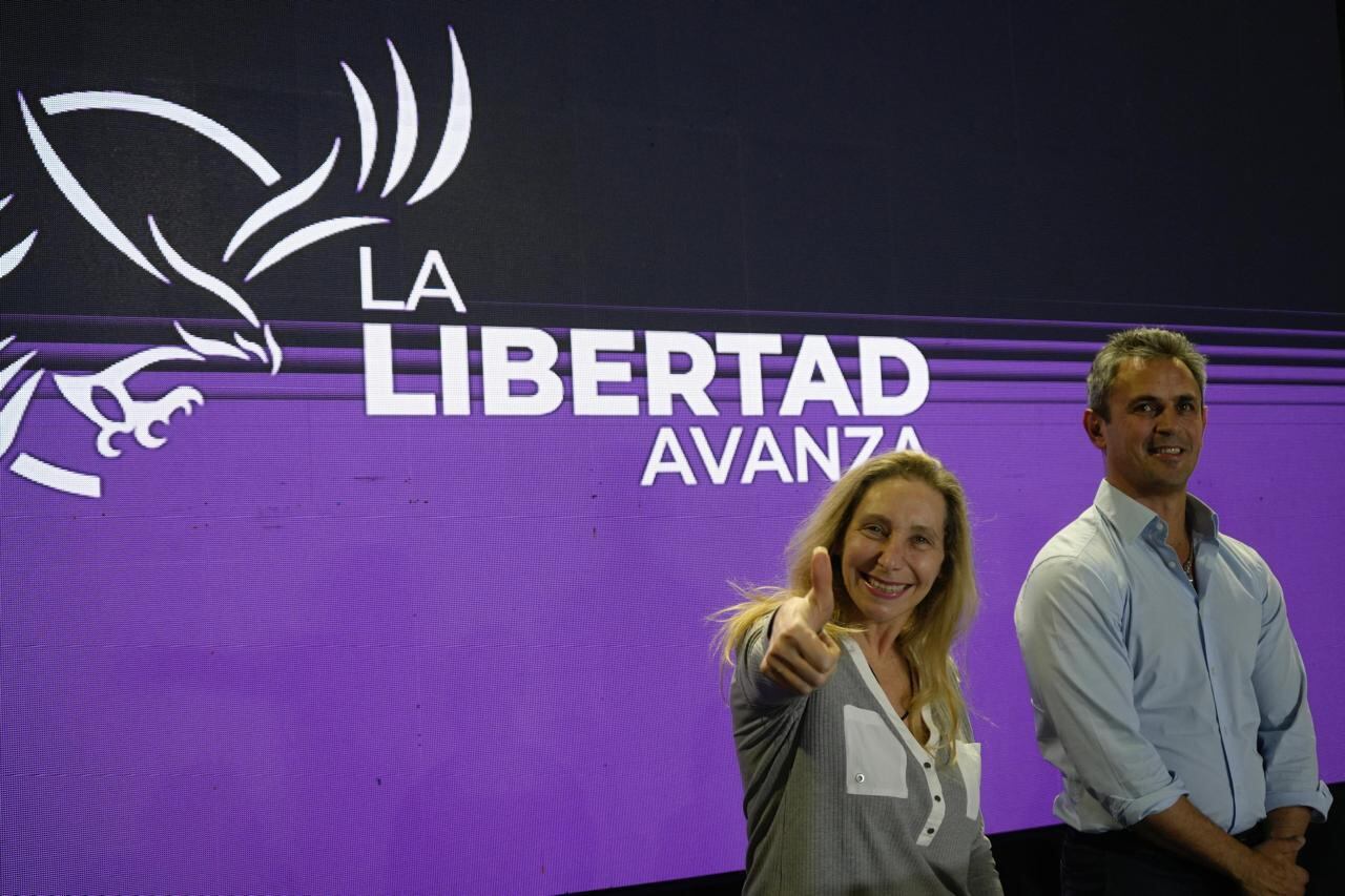 La presidente y el vicepresidente de LLA encabezaron el primer acto de campaña a nivel nacional