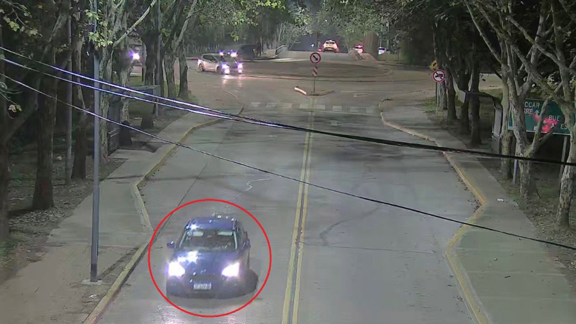 Las cámaras captaron uno de los autos