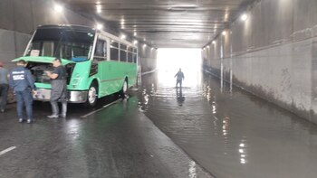 Inundación en Río Churubusco, col.