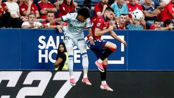 Johan Mojica tuvo una de las peores calificaciones de Getafe en la derrota ante Osasuna, según Sofascore