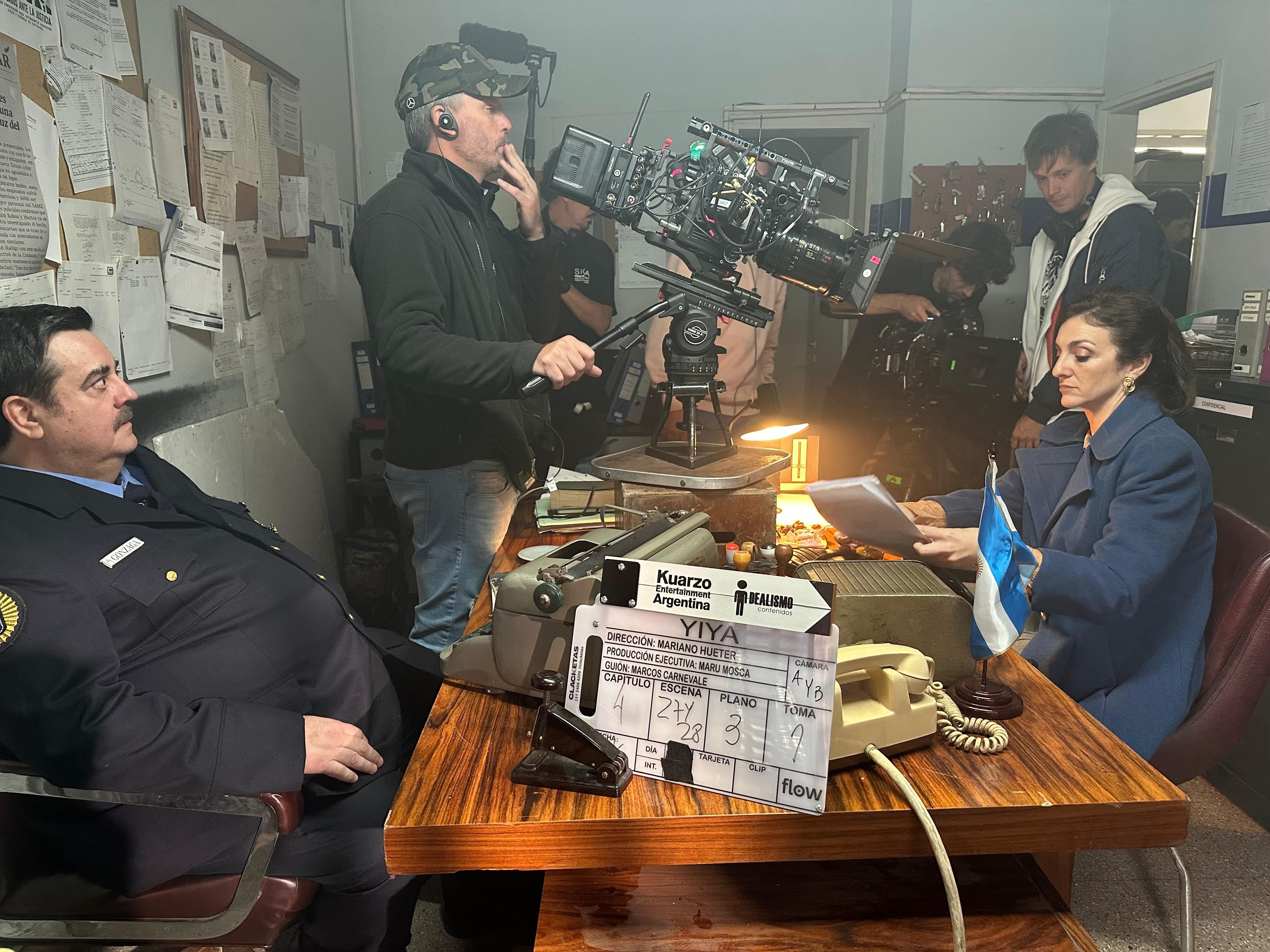 Una iglesia en Parque Chas funcionó como base operativa y escenario principal, facilitando la logística y la cohesión del equipo técnico y artístico