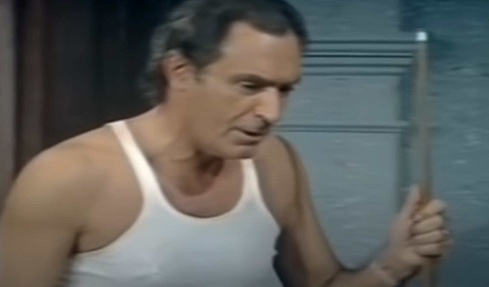 Juan Carlos Calabró como Aníbal uno de sus recordados personajes