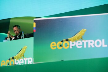 Ecopetrol alerta sobre posible desabastecimiento de combustible tras ataques y paro de transportadores - crédito Colprensa