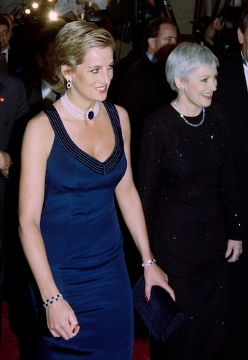 El choker de perlas y