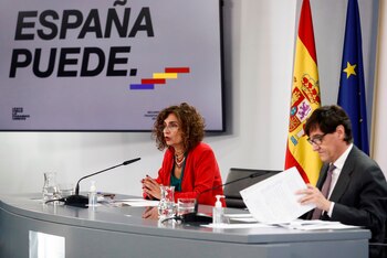 La ministra de Hacienda y