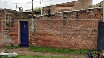 Brutal intento de femicidio en