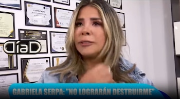 Gabriela Serpa acusa a su