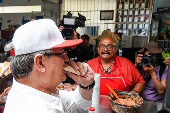 Marcelo Ebrard visitó Ecatepec (GALO