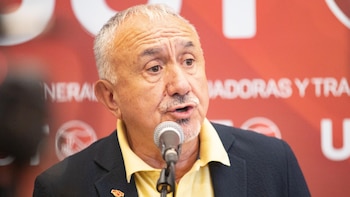 Álvarez (UGT) insiste en que no firmará más acuerdos con el Gobierno si no se aprueba el registro horario