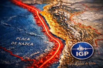 Mapa físico-político de la costa peruana con la Placa de Nazca y el Cinturón de Fuego en rojo, logo del IGP y fecha 25 de junio de 2026.