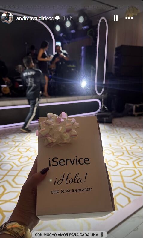 Las seguidoras de Andrea Valdiri viven su noche soñada con iPhones y música en una fiesta única en Barranquilla - crédito @andreavaldirisos/IG