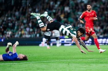 Sporting CP: el conjunto lisboeta perdió 1-2 frente a Académico Viseu en el estadio José Alvalade y se mantiene en la tercera posición del campeonato portugués -crédito Jose Sena Goulao
/EFE/EPA