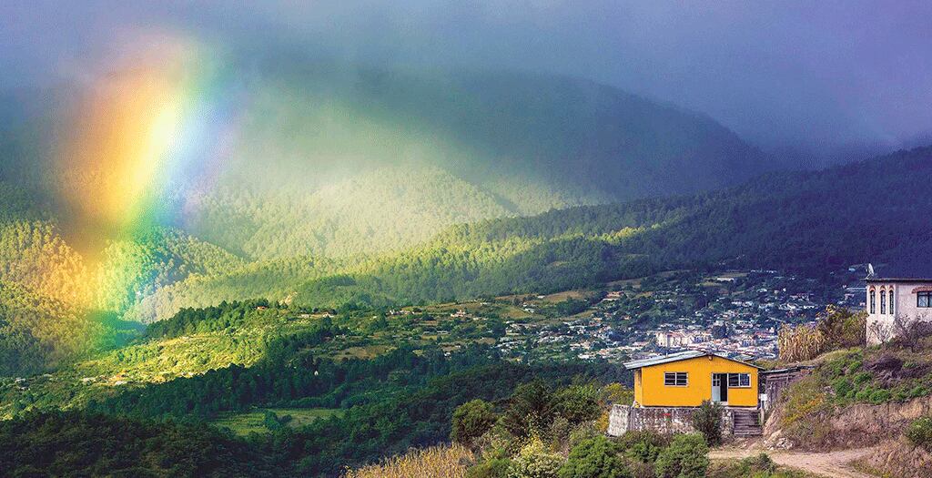 Chignahuapan es reconocido como el Pueblo Mágico más bonito de Puebla para vivir la Navidad, según inteligencia artificial. Crédito: Sectur