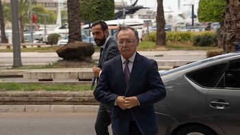 Vivas, el funcionario que ya ha tratado con cuatro presidentes del Gobierno, pero ninguno como Sánchez: “Ceuta es España porque lo quiere el corazón de los ceutíes”