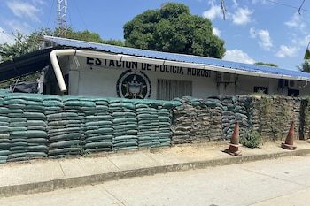 Un ataque armado contra la Estación de Policía de Norosí, en Bolívar, dejó siete policías heridos - crédito Policía Nacional