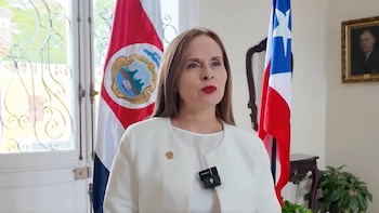 Yara Jiménez afirmó que los países necesitan coordinar sus leyes y estrategias para proteger a sus ciudadanos frente al avance del crimen organizado. Crédito: Asamblea Legislativa