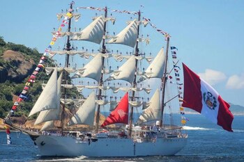 La tripulación de 255 marinos