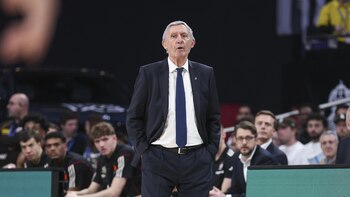 Svetislav Pesic dejará los banquillos a final de temporada a los 76 años