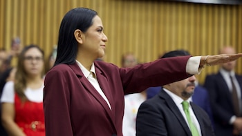La presidenta Claudia Sheinbaum defendió la honestidad de Montiel tras las acusaciones que Maru Campos le presentó en privado. (Foto: X/@A_MontielR)