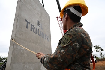 El gobierno de Guatemala socializó el proyecto carcelario con comunidades cercanas, logrando evitar oposición local, según el ministro. (Cortesía: Bernardo Arévalo de León )