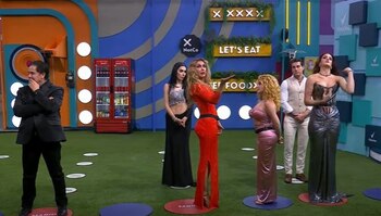 Durante los posicionamientos, Sabine y