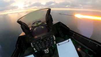 F-16 de Rumanía derriban dos drones rusos en el mar Negro