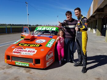 Lola, Santiago y Facundo Ardusso