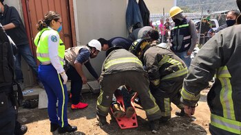 Derrumbe en la construcción del Hospital General de Topilejo en Tlalpan dejó cuatro personas lesionadas