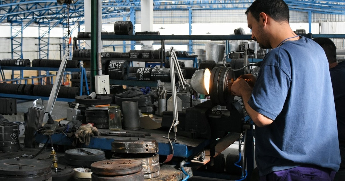 La producción de las pymes cayó 9,2% y la caída de las ventas ya afecta a más del 80% de las empresas