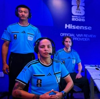La nicaragüense Tatiana Guzmán analizó cada jugada clave desde la cabina del VAR; la especialista cerró el Mundial 2026 con un impresionante registro de 14 participaciones.