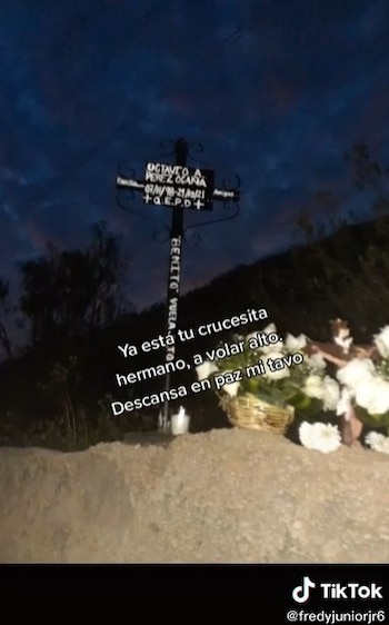 La cruz con el nombre