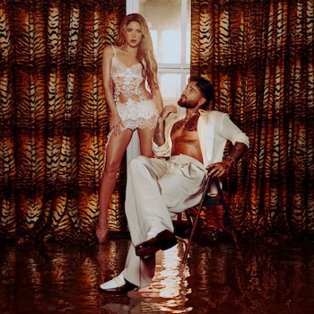 "Agua" ya está disponible en plataformas digitales y presenta un merengue centrado en la metáfora entre el agua y el fuego, narrativa igualmente aplicada a su videoclip - crédito Sony Music
