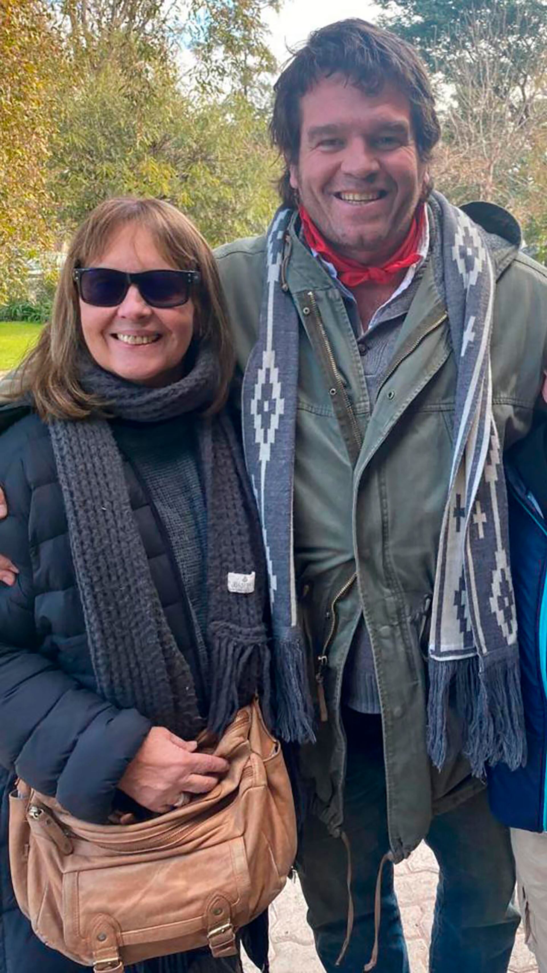 Juan con su madre Ana, hoy