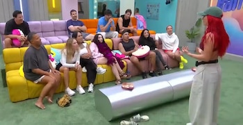 Flor Vigna llora por el encierro