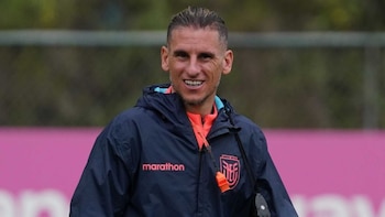 Sebastián Beccacece sorprendería con convocatoria