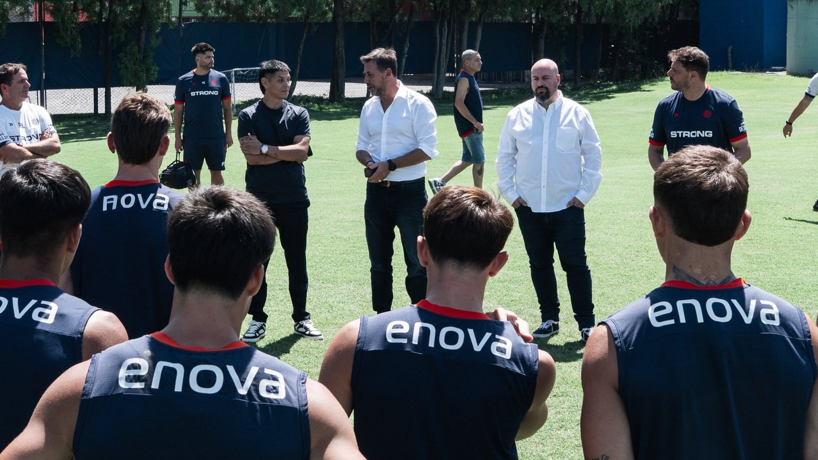 El Pitu Barrientos ya fue presentado ante el plantel de San Lorenzo