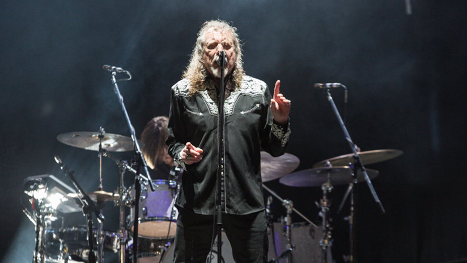 El exvocalista de Led Zeppelin expresó que el sonido digital y pulido de la nueva era resta fuerza al género (Rodrigo Alonso)