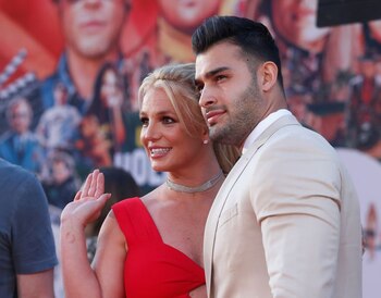 Britney Spears y Sam Asghari en la premiere de "Once Upon a Time In Hollywood", Los Ángeles, EEUU, 22 julio 2019.
REUTERS/Mario Anzuoni