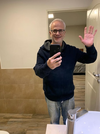 El Dr. Boskis, demacrado pero