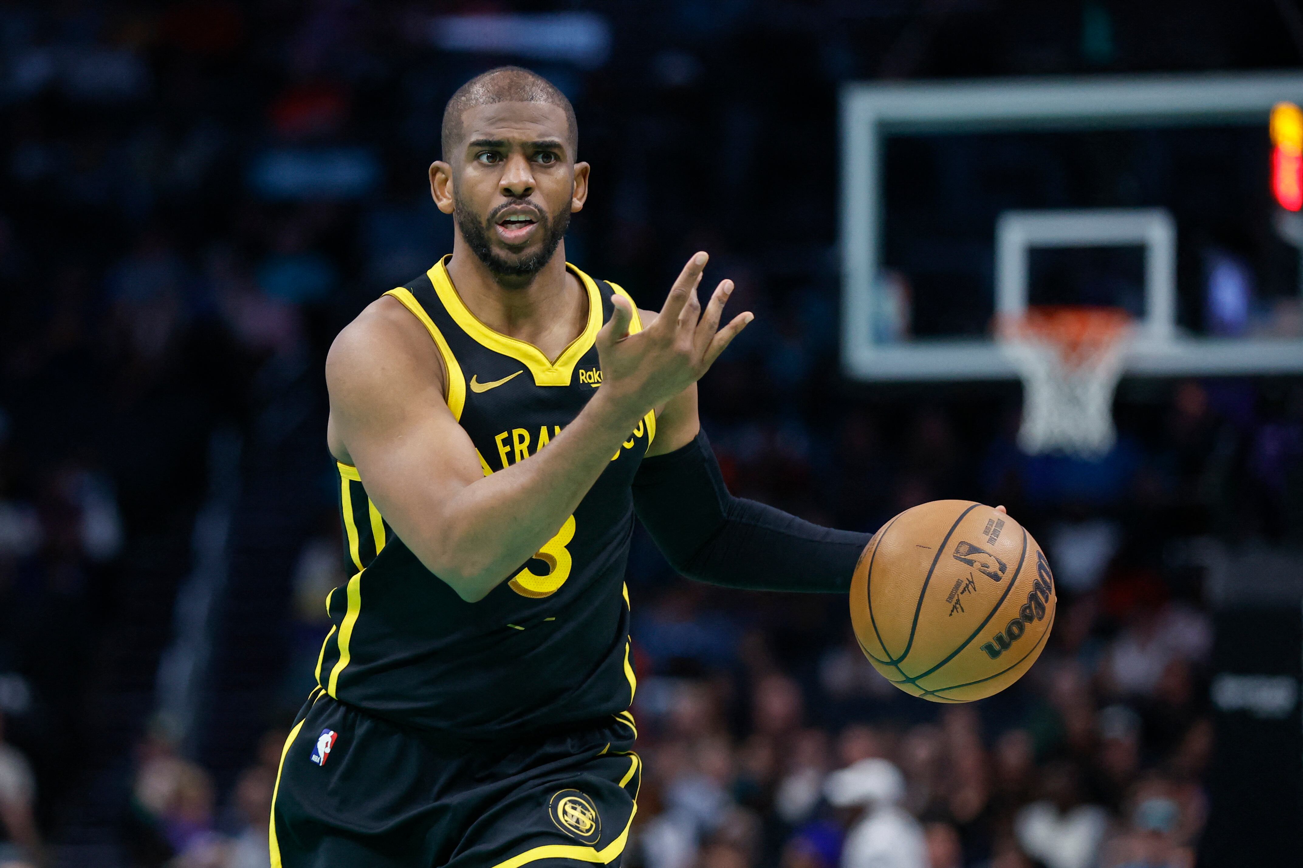 Tras su retiro, Chris Paul planea enfocarse en su familia y explorar proyectos empresariales y solidarios relacionados con el deporte
(Mandatory Credit: Nell Redmond-USA TODAY Sports)