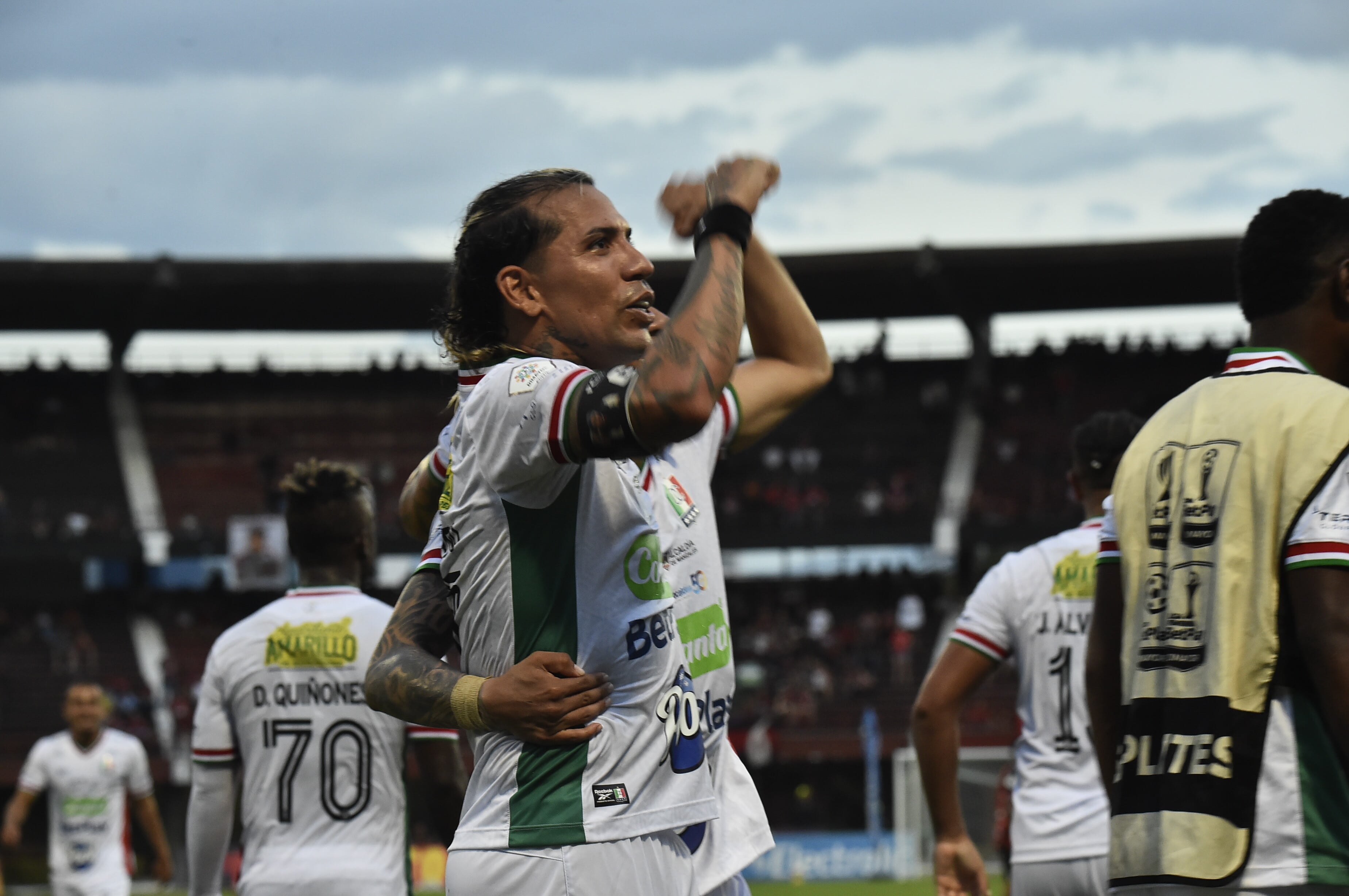 Dayro Moreno marcó doblete con Once Caldas y alargó su récord como goleador colombiano: esta es la ventaja sobre Falcao