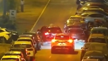 El despliegue policial se apoyó en tecnología avanzada: cámaras termográficas permitieron rastrear a los sospechosos por su calor corporal durante la persecución tras el asalto en la Costa Verde - Créditos: Captura de pantalla de América Noticias.