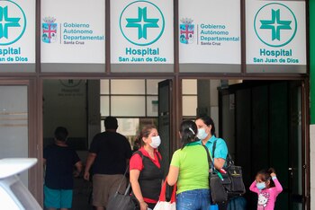 Médicos bolivianos denunciaron que los