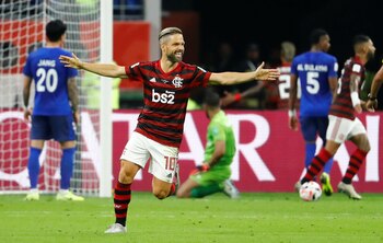 Flamengo venció al Al Hilal tres goles a uno (Foto: Reuters/Kai Pfaffenbach)
