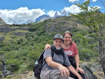 Malena junto a su pareja